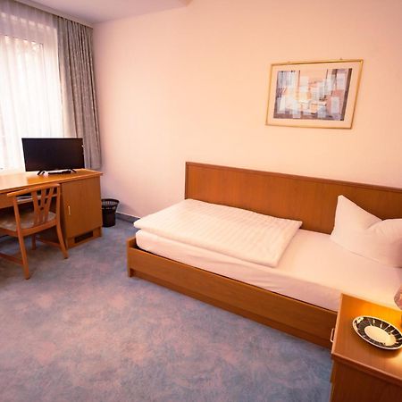 Hotel-Pension Ursula Бад-Закса Экстерьер фото