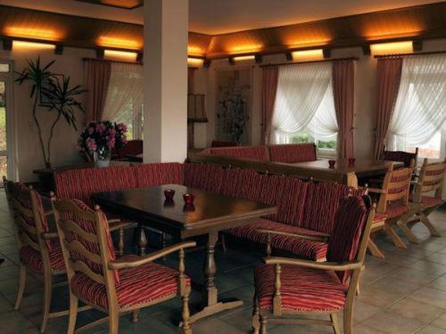 Hotel-Pension Ursula Бад-Закса Экстерьер фото